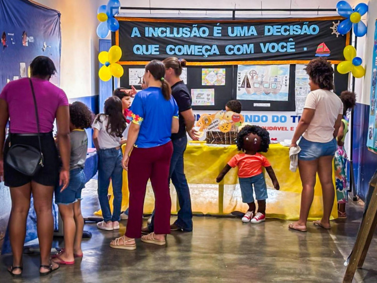 CULMINÂNCIAS EM FARINÓPOLIS | CONTAGIE E MUNDO DO THEO